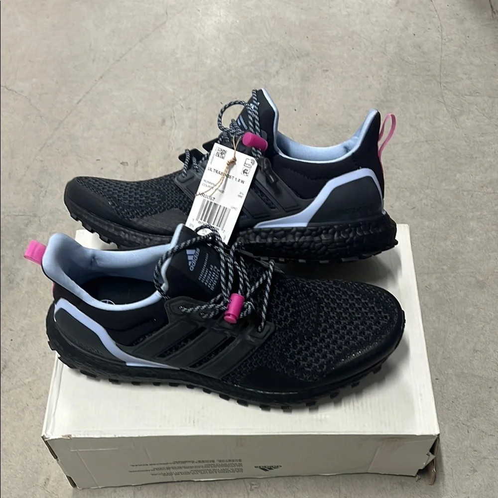 !!New Arrival!! Adidas Ultraboost women's sneakers